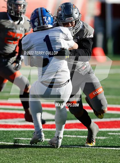 Thumbnail 1 in Skyridge vs. Bingham (UHSAA 6A Semifinal) photogallery.