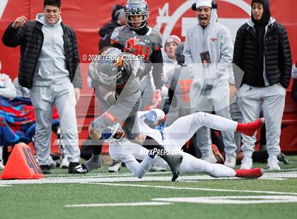 Thumbnail 2 in Skyridge vs. Bingham (UHSAA 6A Semifinal) photogallery.