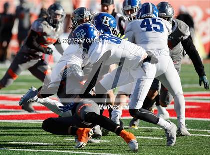 Thumbnail 2 in Skyridge vs. Bingham (UHSAA 6A Semifinal) photogallery.