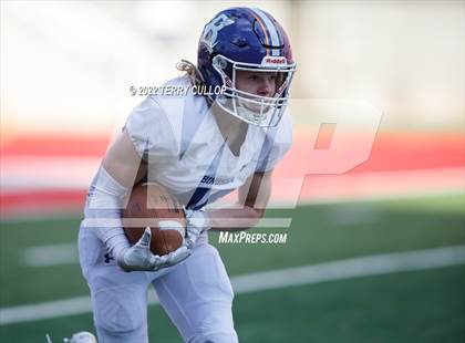 Thumbnail 1 in Skyridge vs. Bingham (UHSAA 6A Semifinal) photogallery.