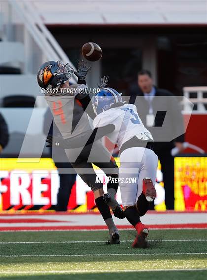 Thumbnail 1 in Skyridge vs. Bingham (UHSAA 6A Semifinal) photogallery.