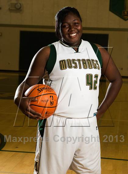 Thumbnail 1 in Monterey Trail Junior Varsity Girls Basketball Team and Individual Photos photogallery.