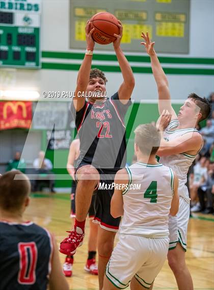 Thumbnail 2 in King's @ Tumwater photogallery.