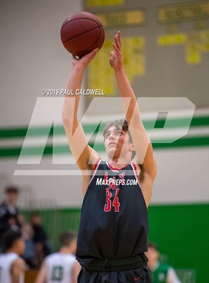 Thumbnail 3 in King's @ Tumwater photogallery.