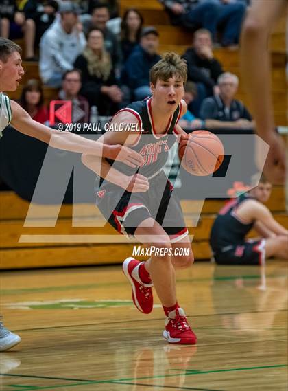 Thumbnail 3 in King's @ Tumwater photogallery.
