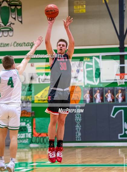 Thumbnail 3 in King's @ Tumwater photogallery.