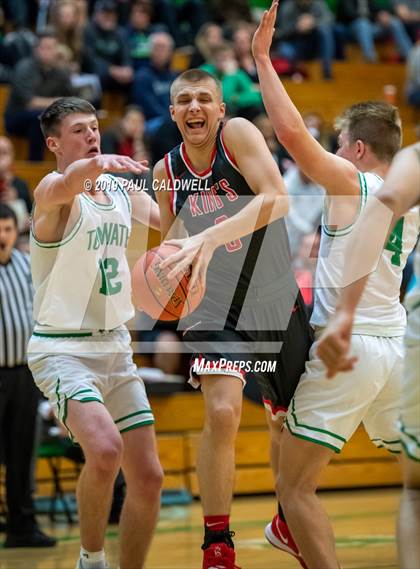 Thumbnail 3 in King's @ Tumwater photogallery.