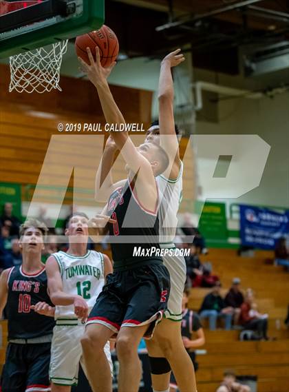 Thumbnail 2 in King's @ Tumwater photogallery.