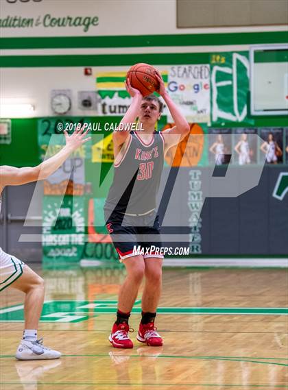 Thumbnail 3 in King's @ Tumwater photogallery.