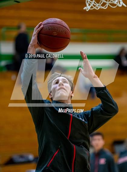 Thumbnail 3 in King's @ Tumwater photogallery.