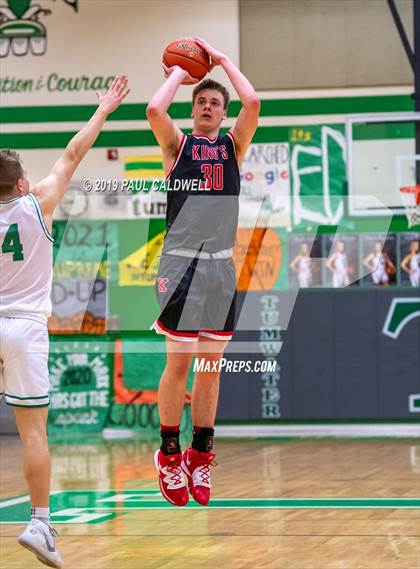 Thumbnail 2 in King's @ Tumwater photogallery.