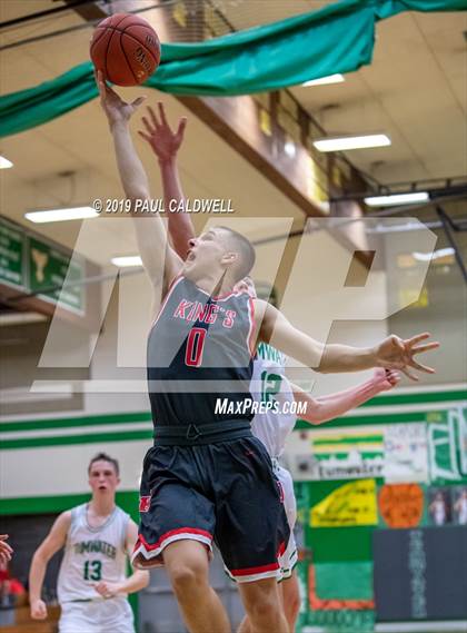 Thumbnail 3 in King's @ Tumwater photogallery.