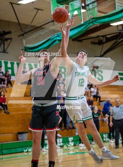 Thumbnail 2 in King's @ Tumwater photogallery.