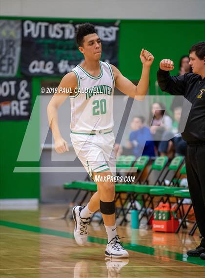 Thumbnail 2 in King's @ Tumwater photogallery.