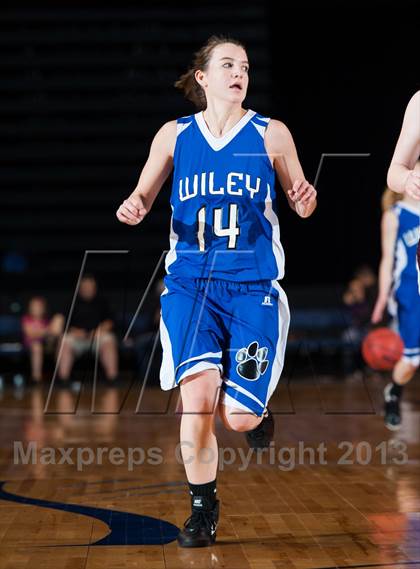 Thumbnail 1 in Wiley vs. Kim (CHSAA 1A Final) photogallery.