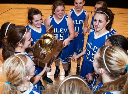 Thumbnail 3 in Wiley vs. Kim (CHSAA 1A Final) photogallery.