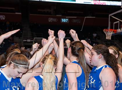 Thumbnail 2 in Wiley vs. Kim (CHSAA 1A Final) photogallery.