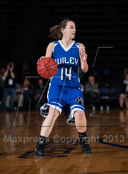 Thumbnail 2 in Wiley vs. Kim (CHSAA 1A Final) photogallery.