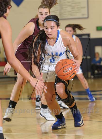 Thumbnail 1 in Willamette vs. Springfield (Nike Interstate Shootout) photogallery.