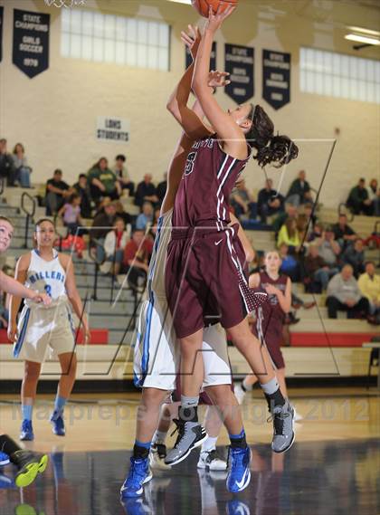 Thumbnail 2 in Willamette vs. Springfield (Nike Interstate Shootout) photogallery.