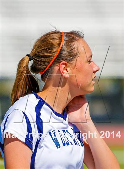 Thumbnail 3 in Cosumnes Oaks vs Manteca (CIF D3 Semifinal Playoff)  photogallery.