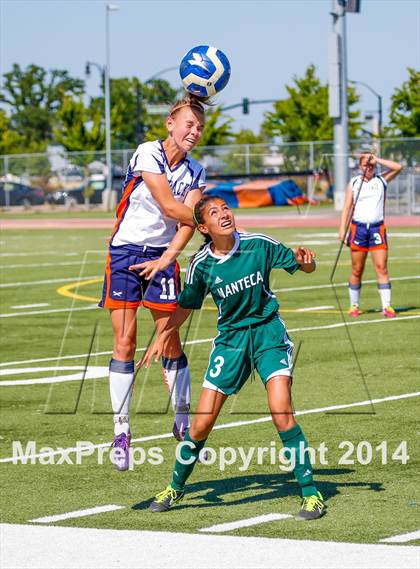 Thumbnail 2 in Cosumnes Oaks vs Manteca (CIF D3 Semifinal Playoff)  photogallery.