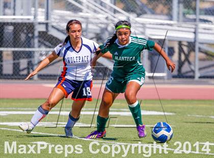 Thumbnail 2 in Cosumnes Oaks vs Manteca (CIF D3 Semifinal Playoff)  photogallery.