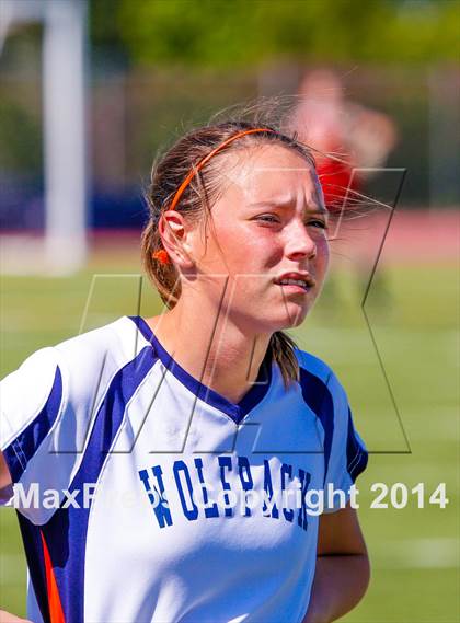 Thumbnail 3 in Cosumnes Oaks vs Manteca (CIF D3 Semifinal Playoff)  photogallery.