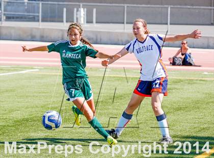 Thumbnail 2 in Cosumnes Oaks vs Manteca (CIF D3 Semifinal Playoff)  photogallery.