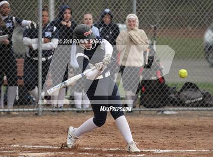 Thumbnail 2 in Middletown @ Windsor photogallery.