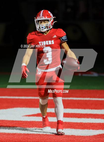 Thumbnail 1 in Dunbar @ Glen Rose photogallery.
