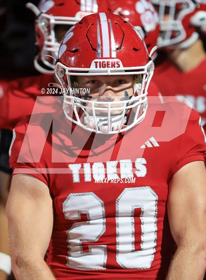 Thumbnail 1 in Dunbar @ Glen Rose photogallery.