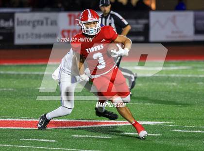 Thumbnail 1 in Dunbar @ Glen Rose photogallery.