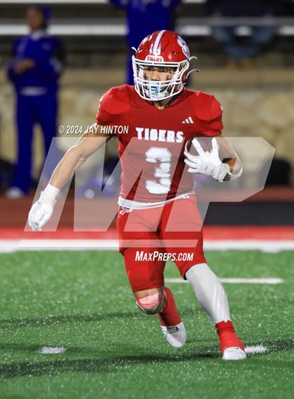Thumbnail 2 in Dunbar @ Glen Rose photogallery.