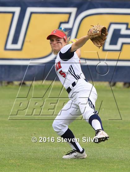 Thumbnail 2 in Christian vs. La Jolla (CIF SDS D4 Final) photogallery.