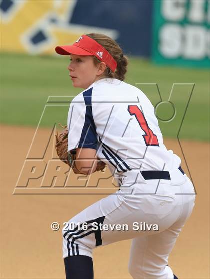 Thumbnail 2 in Christian vs. La Jolla (CIF SDS D4 Final) photogallery.