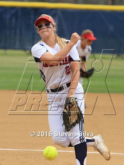 Thumbnail 2 in Christian vs. La Jolla (CIF SDS D4 Final) photogallery.