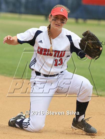 Thumbnail 3 in Christian vs. La Jolla (CIF SDS D4 Final) photogallery.