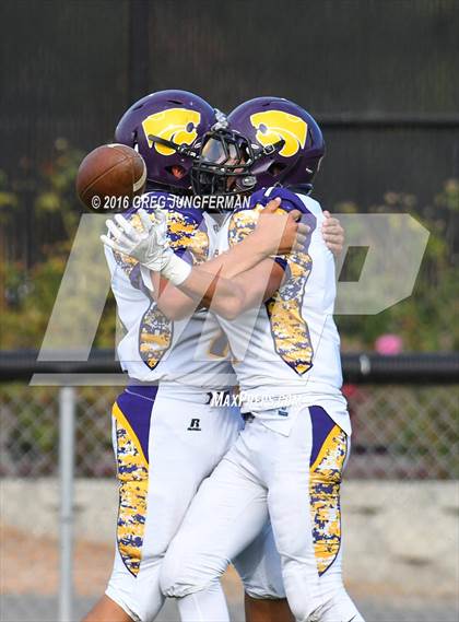 Thumbnail 3 in Ukiah @ Cardinal Newman photogallery.