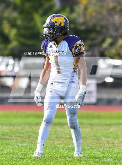 Thumbnail 2 in Ukiah @ Cardinal Newman photogallery.