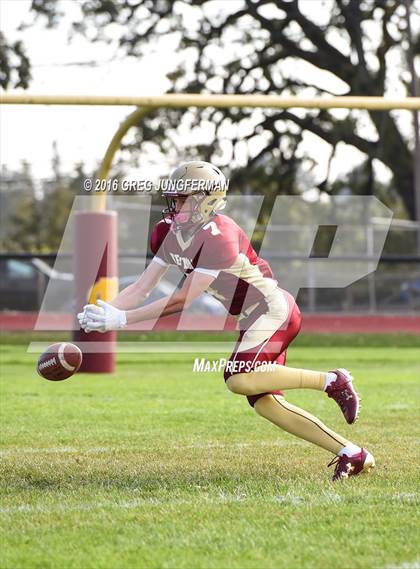 Thumbnail 2 in Ukiah @ Cardinal Newman photogallery.