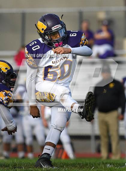 Thumbnail 1 in Ukiah @ Cardinal Newman photogallery.