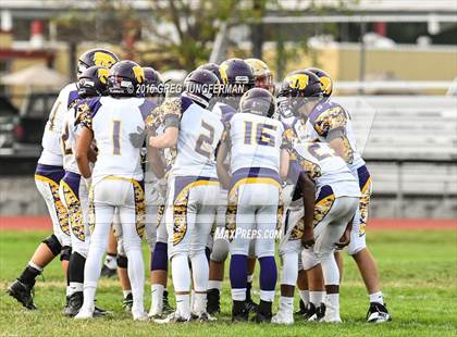 Thumbnail 1 in Ukiah @ Cardinal Newman photogallery.