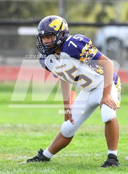 Thumbnail 1 in Ukiah @ Cardinal Newman photogallery.