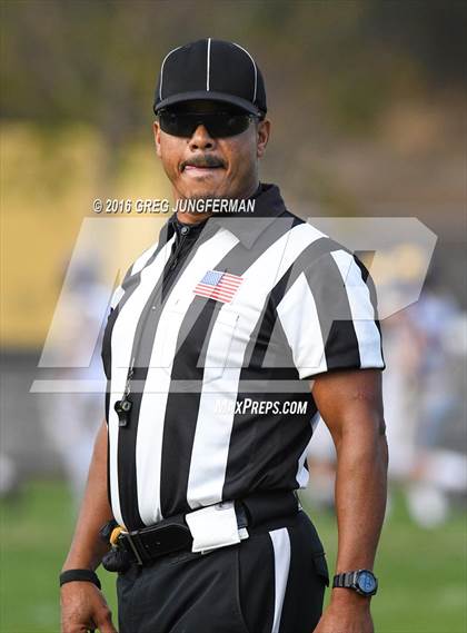 Thumbnail 1 in Ukiah @ Cardinal Newman photogallery.