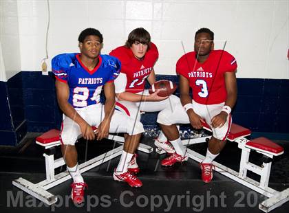 Thumbnail 2 in Curtis (Preseason Top 25 Photo Shoot)  photogallery.