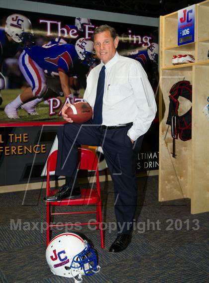 Thumbnail 3 in Curtis (Preseason Top 25 Photo Shoot)  photogallery.