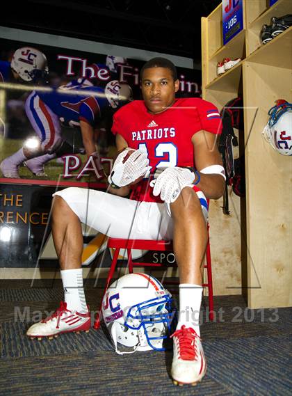 Thumbnail 2 in Curtis (Preseason Top 25 Photo Shoot)  photogallery.