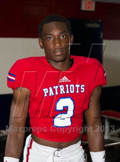 Thumbnail 1 in Curtis (Preseason Top 25 Photo Shoot)  photogallery.
