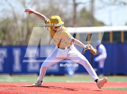 Thumbnail 3 in Holy Cross @ Jesuit photogallery.